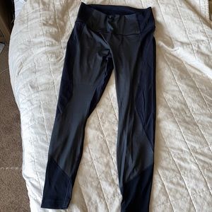 Lululemon leggings size 12